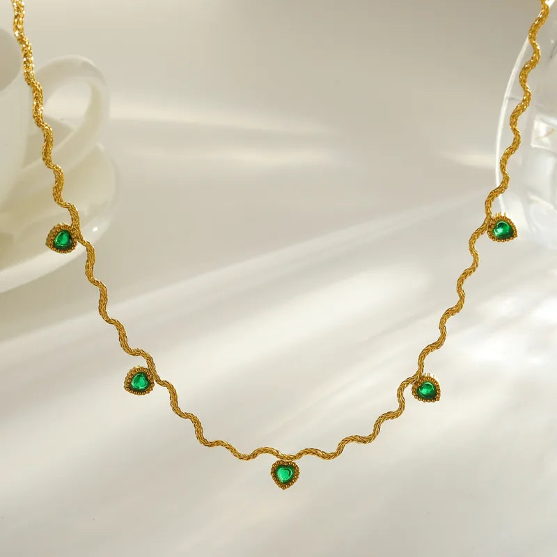 Wave Chain Heart Solitaire Necklace (Green)