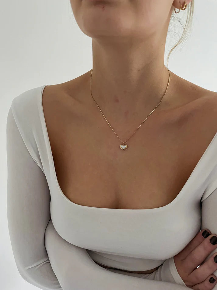 White Heart Pendent Necklace