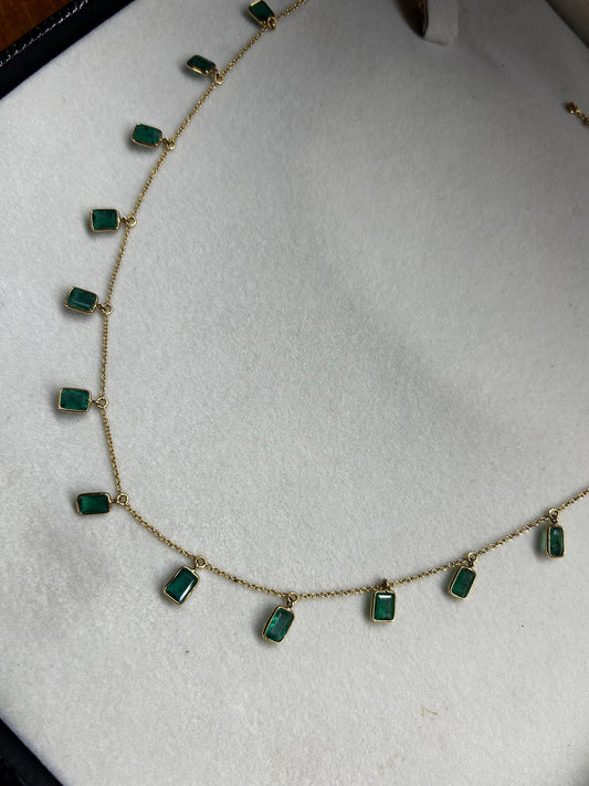 Emarald Stone Rectangle Dainty Charms Necklace