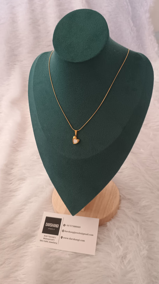 Tilted Heart Pendent Necklace