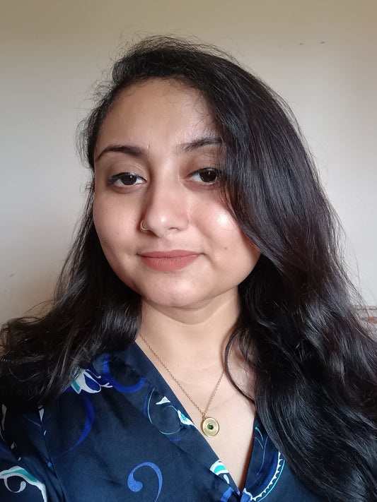 Green Glow Circle Necklace