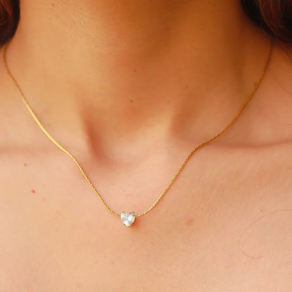 Dainty Heart Solitire Stone Necklace