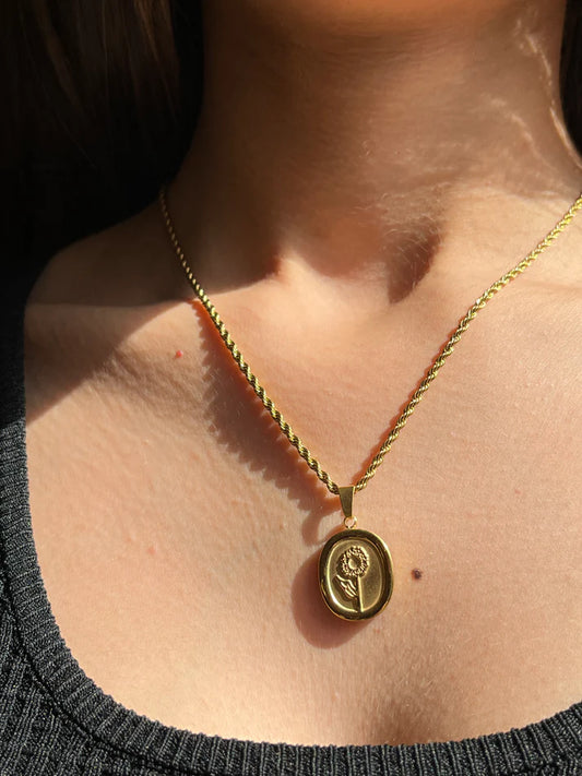 Floral Heart Goldan Pendent Necklace