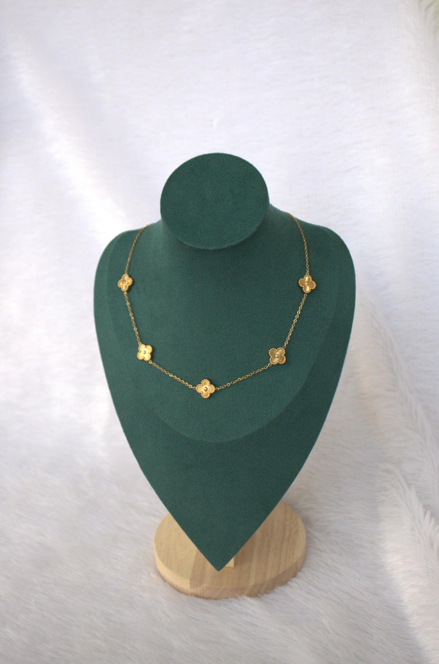 Golden Stone Clover Necklace