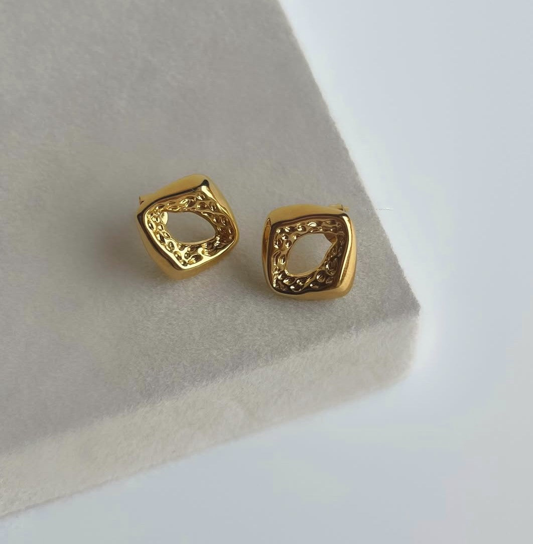 Square light Studs with a Spark