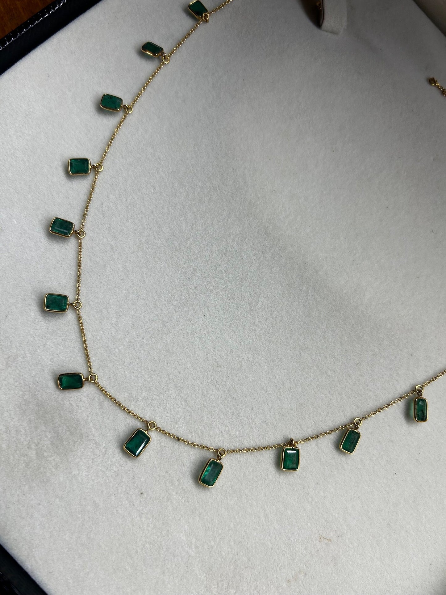 Emarald Stone Rectangle Dainty Charms Necklace