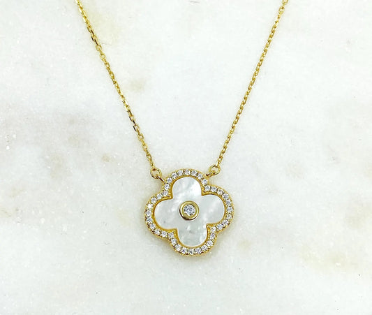 Silver Embellished Clover Solid Pandent Necklace