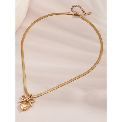 Heart and Bow Pendent Snack Chain Necklace