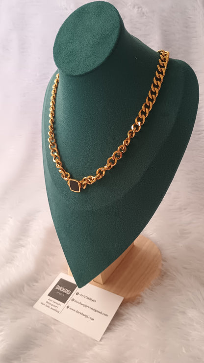 Knotted Solid Pandent Necklace