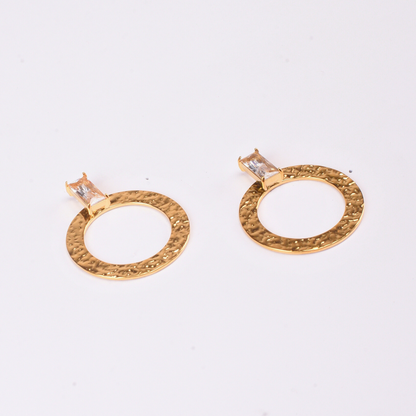 Goldan Circle Stone Stud Earrings