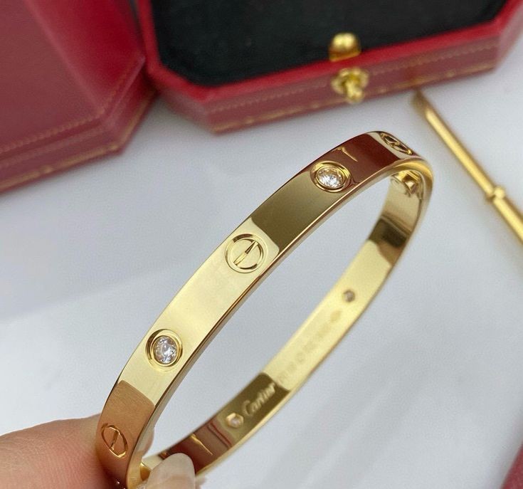 Timeless Bracelet with Stones