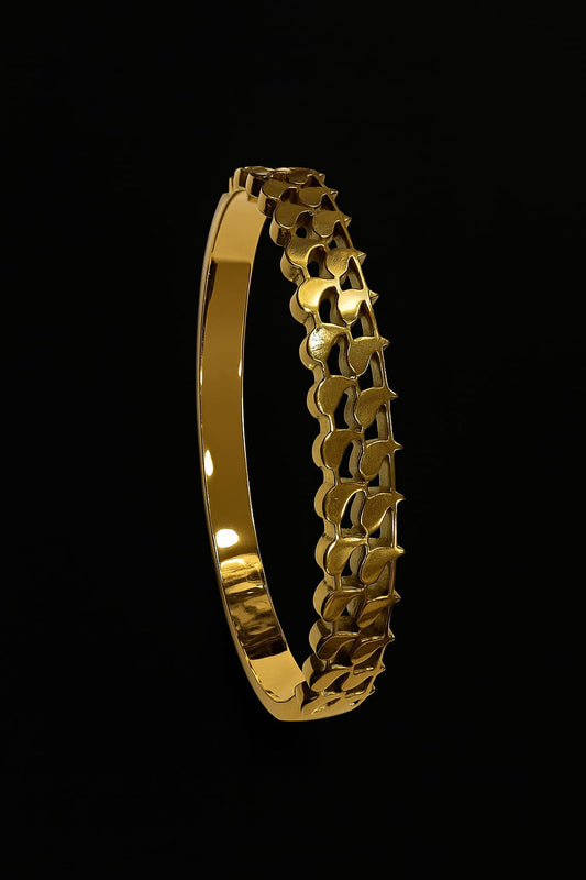 Elegant Carved Kada Bracelet.