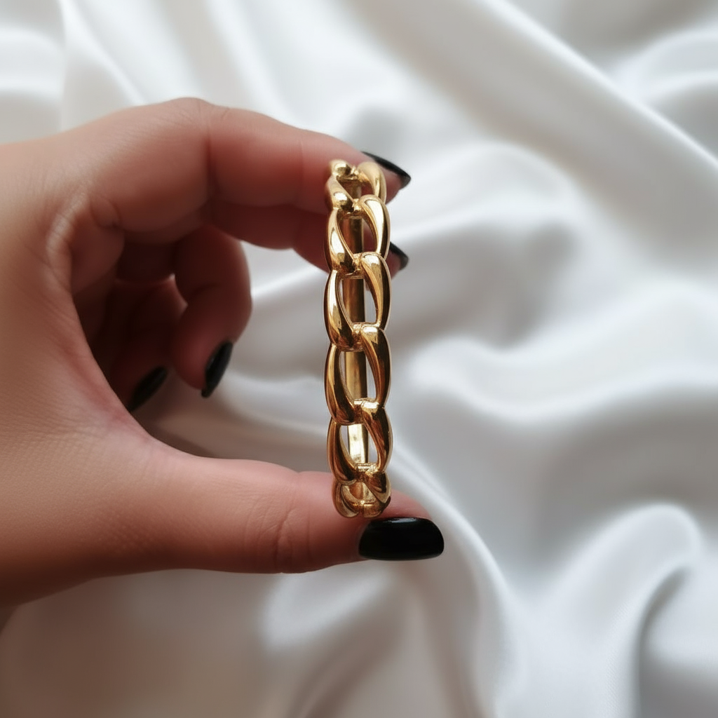 Twisted Golden Swirl Kada Bracelet.